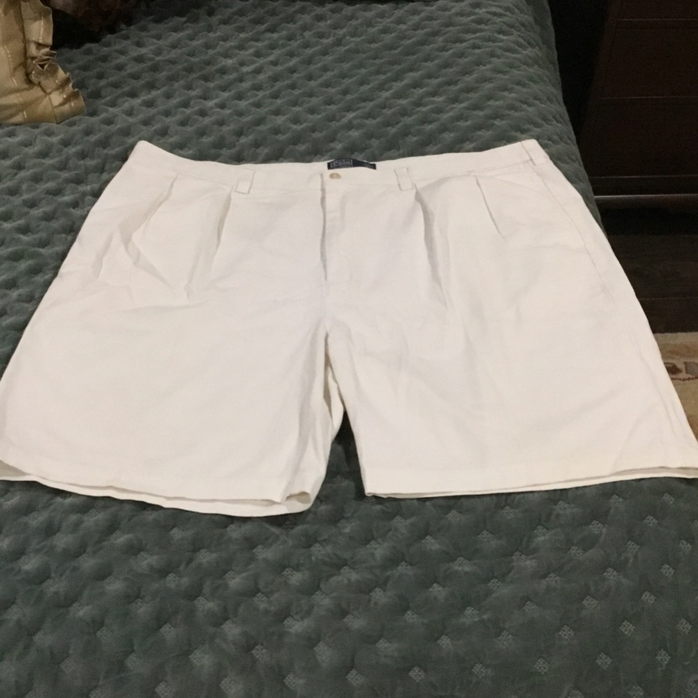 Ralph Lauren Classic White men's Bermudas